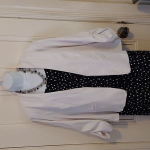 BEAUTIFUL! - Lightweight Summer Roz Ali white blazer